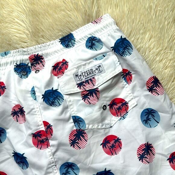 NWT Free Planet Palm Tree Swim Trunks Shorts Size Large - Picture 6 of 6